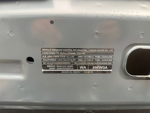 Certified 2025 Nissan Sentra SR w/ SR Premium Package image 34