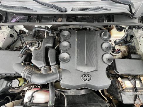 Used 2013 Toyota 4Runner Limited AWD/4WD image 50