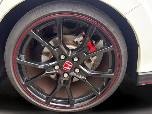 Used 2019 Honda Civic Type R image 30