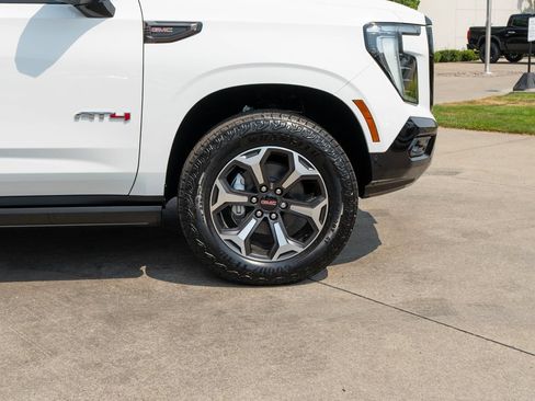 New 2026 GMC Yukon AT4 Ultimate AWD/4WD image 37