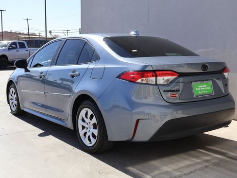 Used 2024 Toyota Corolla LE FWD image 3