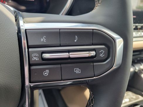 New 2026 GMC Canyon Denali AWD/4WD image 19