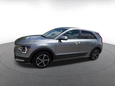 Used 2026 Kia Niro LX FWD image 8