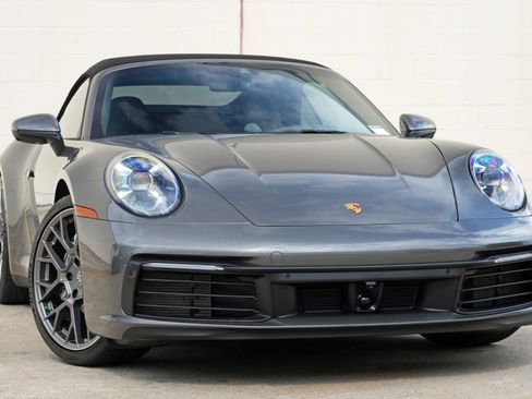 Used 2024 Porsche 911 Carrera w/ Premium Package RWD image 4