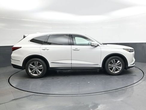 Used 2023 Acura MDX SH-AWD image 3