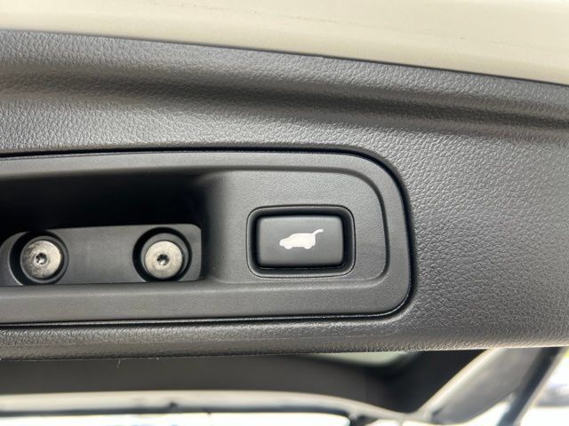 Certified 2021 Honda Pilot Special Edition image 13