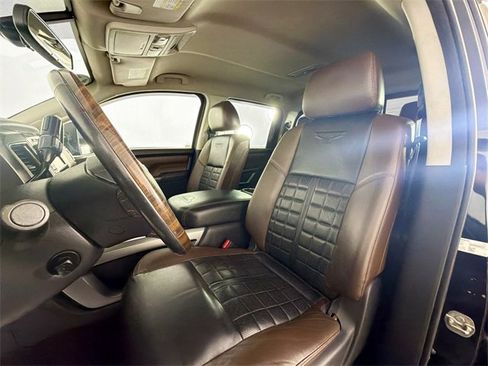 Used 2017 Nissan Titan PRO-4X image 20