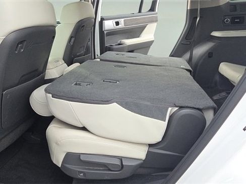 Used 2024 Hyundai Santa Fe Limited image 21