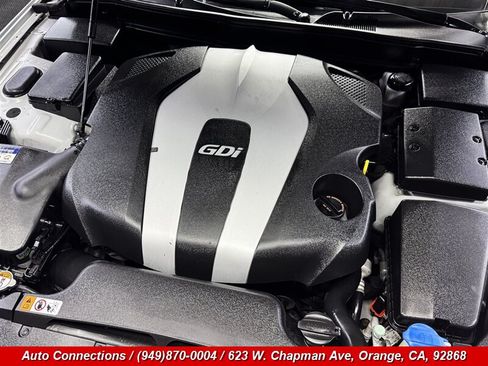 Used 2012 Hyundai Genesis 3.8 w/ Premium Pkg RWD image 30
