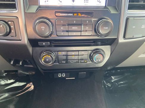 Used 2017 Ford F150 XLT w/ Equipment Group 301A Mid AWD/4WD image 26
