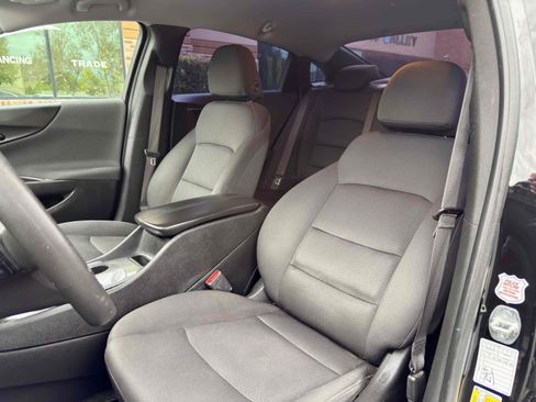 Used 2020 Chevrolet Malibu LT image 27