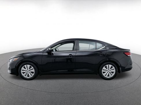 Used 2025 Nissan Sentra S FWD image 4