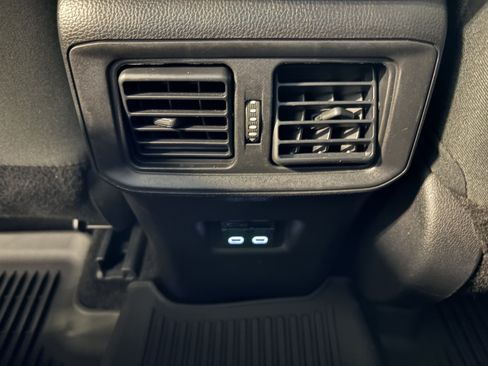 Certified 2025 Toyota RAV4 XLE AWD/4WD image 11
