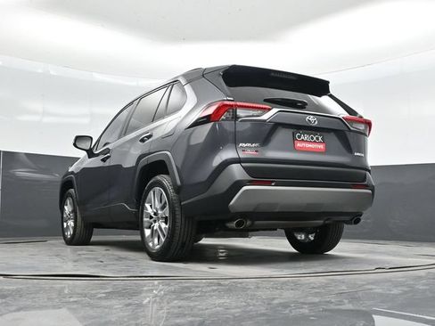 Used 2025 Toyota RAV4 Limited FWD image 59
