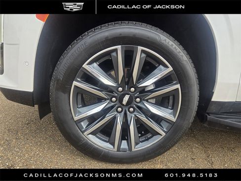 Used 2024 Cadillac Escalade Sport image 33