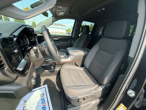 Used 2023 Chevrolet Silverado 1500 RST w/ Convenience Package II AWD/4WD image 22