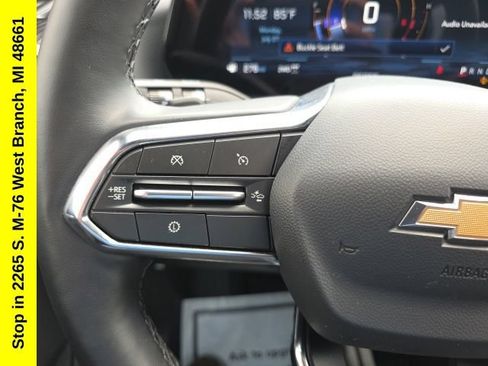 Used 2026 Chevrolet Equinox LT AWD/4WD image 21