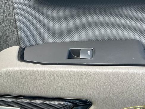 Used 2024 Chevrolet Silverado 1500 ZR2 w/ Technology Package image 22