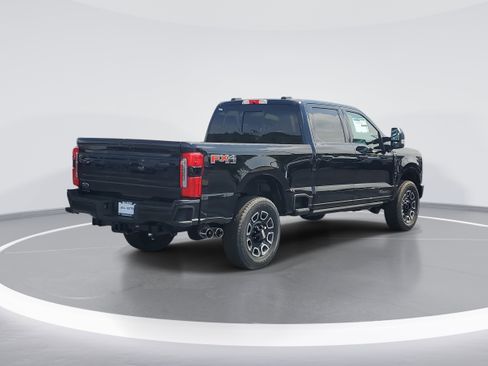 New 2025 Ford F250 Platinum image 3