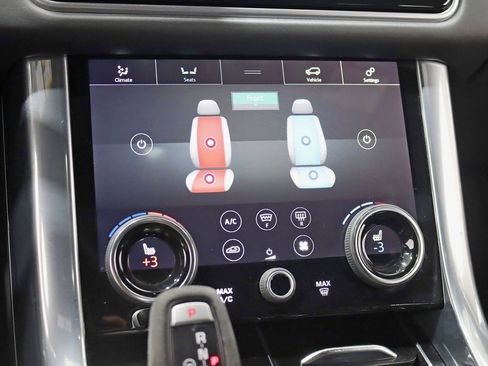 Used 2022 Land Rover Range Rover Sport HST image 21