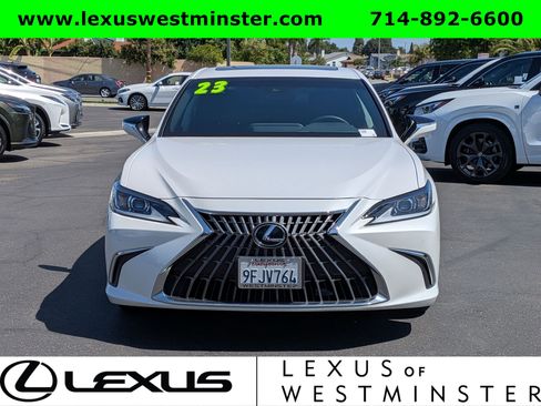 Certified 2023 Lexus ES 250 w/ Premium Package AWD/4WD image 2