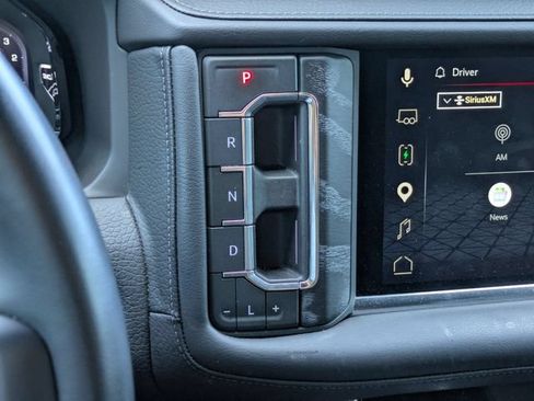Used 2023 GMC Yukon XL Denali AWD/4WD image 27
