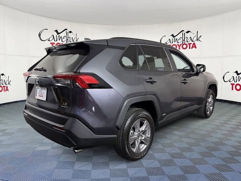 Used 2025 Toyota RAV4 LE AWD/4WD image 8