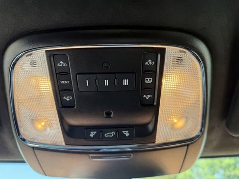 Used 2021 Jeep Grand Cherokee Summit w/ Platinum Series Group AWD/4WD image 24