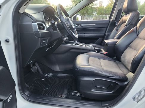 Used 2018 MAZDA CX-5 Touring w/ Preferred Equipment Package FWD image 26