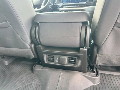 Used 2023 Chevrolet Silverado 1500 RST AWD/4WD image 12