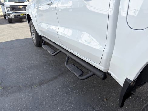 Used 2023 Chevrolet Colorado LT w/ LT Convenience Package image 37