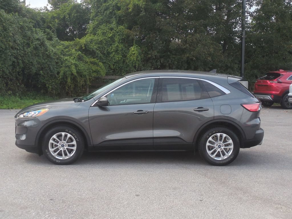 Used 2020 Ford Escape SE FWD image 8