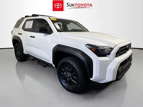 Used 2025 Toyota 4Runner SR5 image 1