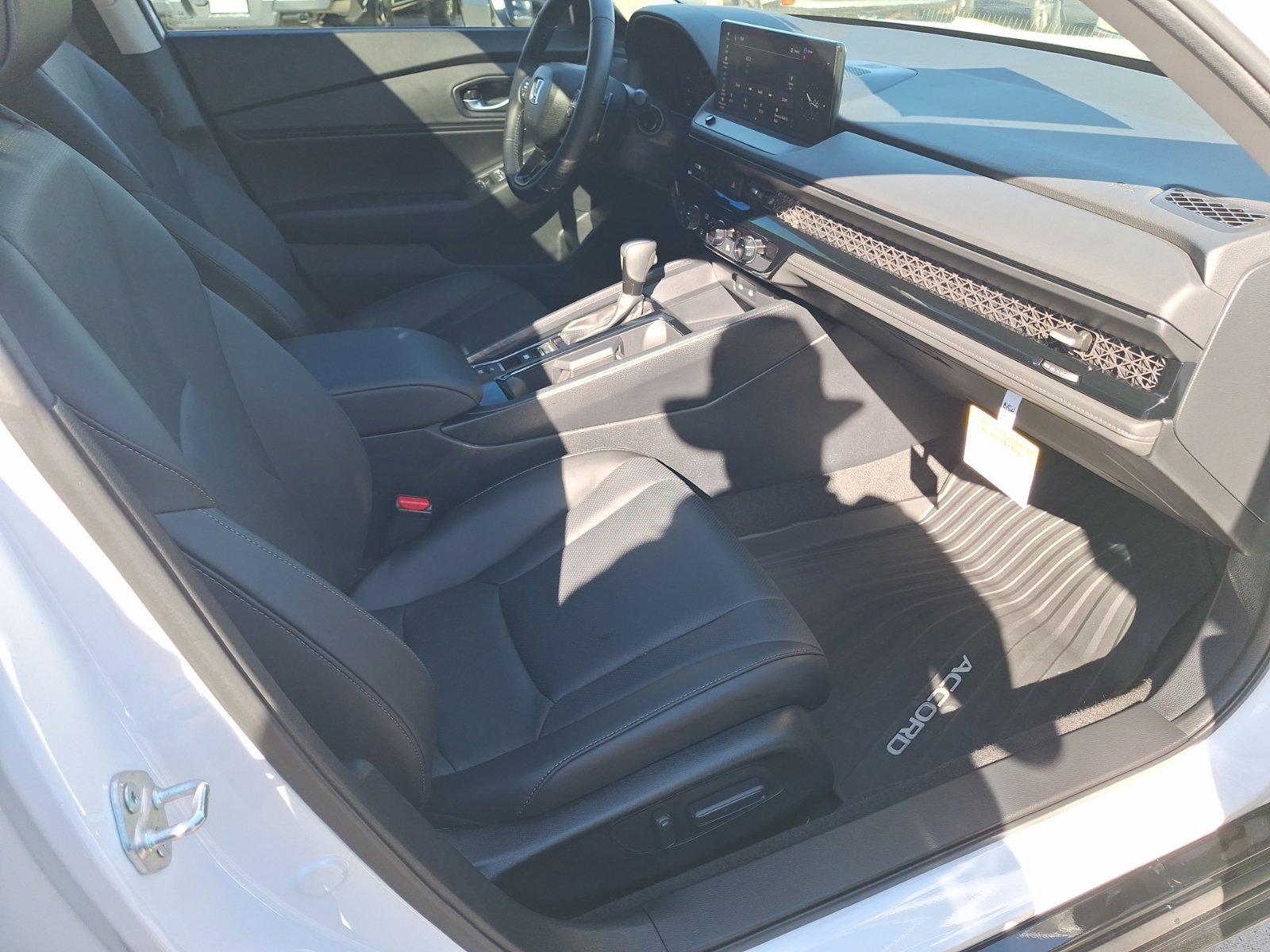 Used 2026 Honda Accord EX-L image 33