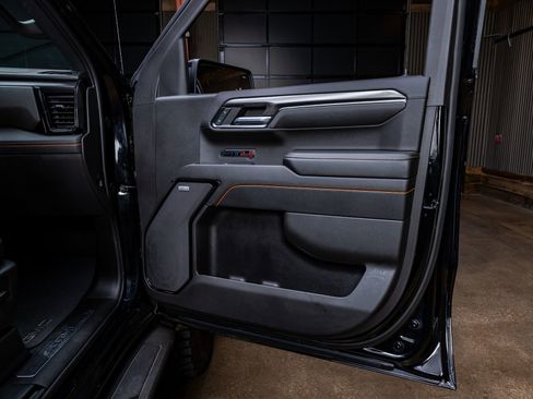 Used 2024 GMC Sierra 1500 AT4 w/ AT4 Preferred Package image 36