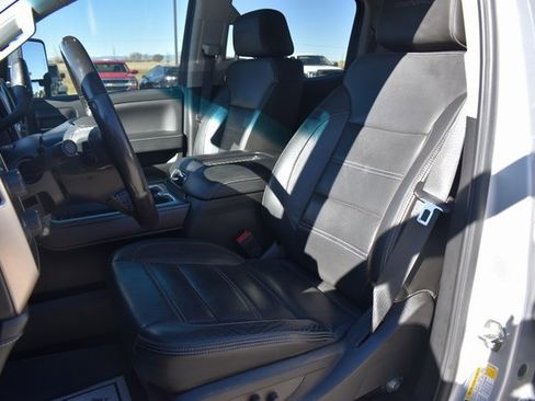 Used 2018 GMC Sierra 2500 Denali w/ Duramax Plus Package image 18