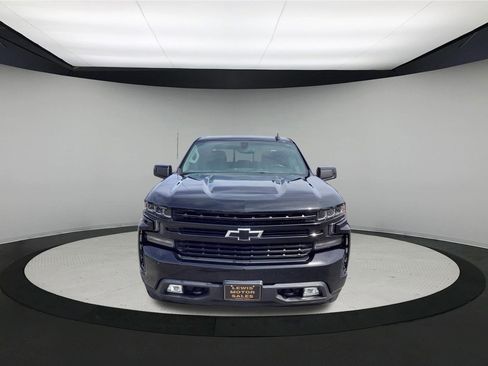 Used 2019 Chevrolet Silverado 1500 RST AWD/4WD image 3