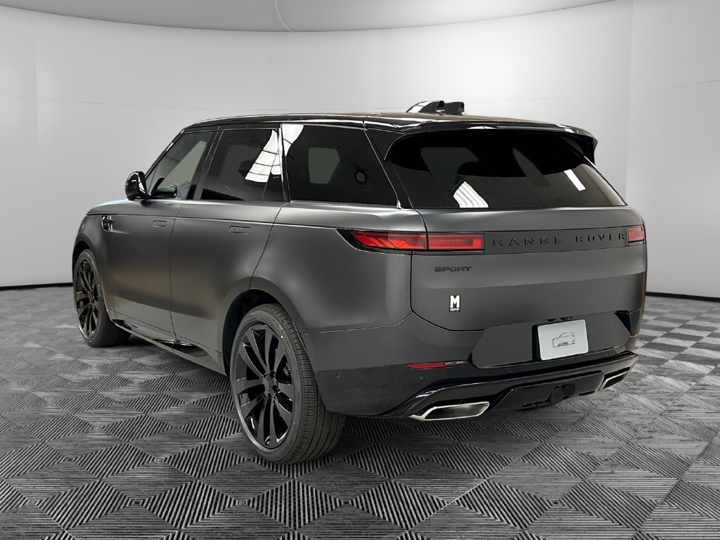New 2027 Land Rover Range Rover Sport Dynamic SE AWD/4WD image 3