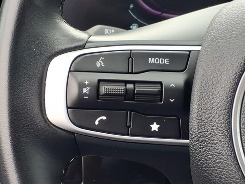 Used 2024 Kia Sportage EX AWD/4WD image 12