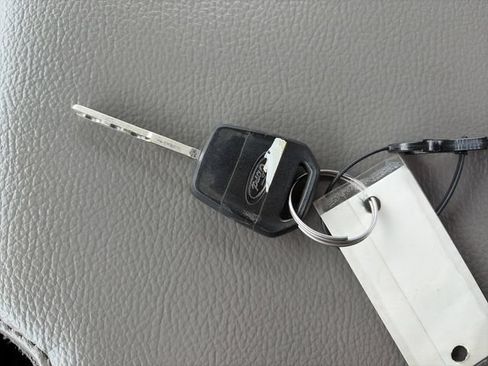 Used 2017 Ford F350 XL AWD/4WD image 42