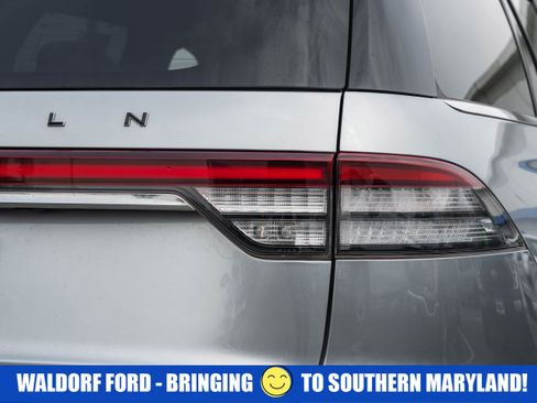 Used 2023 Lincoln Aviator Black Label Grand Touring image 6