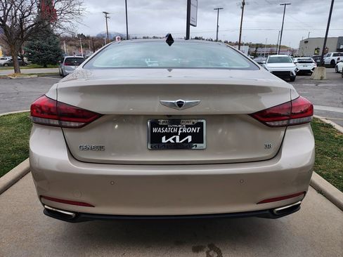Used 2015 Hyundai Genesis 3.8 w/ Option Group 03 image 6