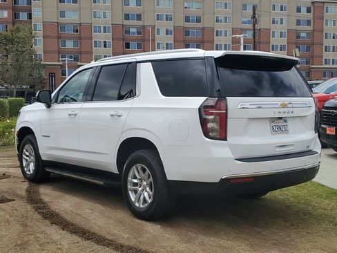 Used 2022 Chevrolet Tahoe LT w/ Luxury Package RWD image 5