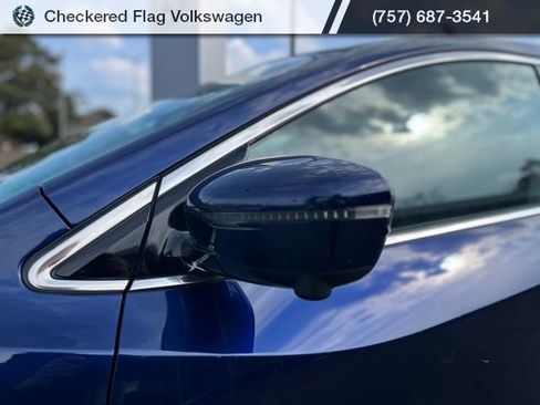 Used 2023 Nissan Murano SL w/ SL Moonroof Package image 2