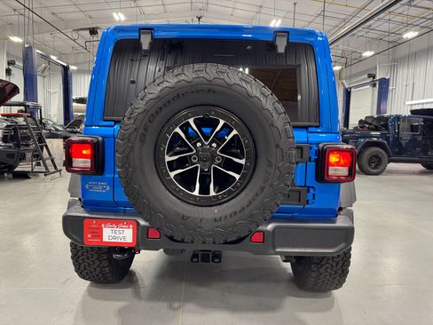 New 2025 Jeep Wrangler Willys image 9