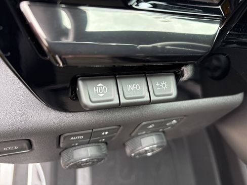 New 2026 Chevrolet Silverado 1500 ZR2 AWD/4WD image 15