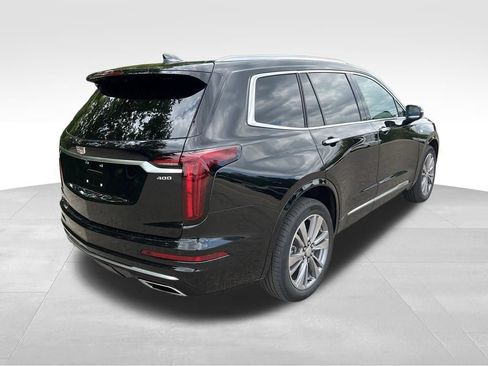 Used 2024 Cadillac XT6 Premium Luxury w/ LPO, Floor Liner Package AWD/4WD image 5