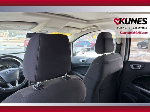 Used 2018 Ford EcoSport SE w/ SE Convenience Package image 30