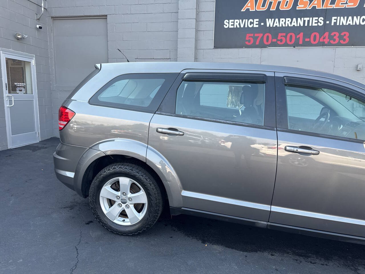Used 2013 Dodge Journey American Value Package FWD image 9
