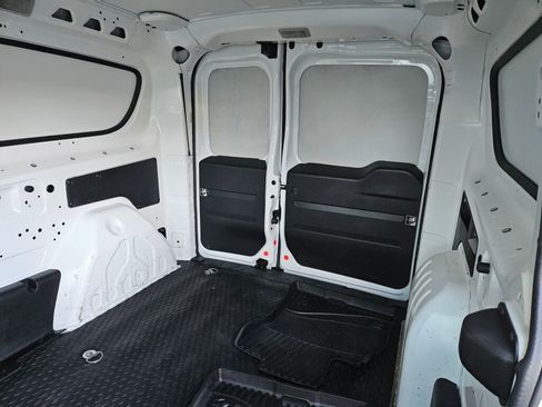 Used 2017 RAM ProMaster City Tradesman SLT w/ Rear Back-up Camera Group image 15